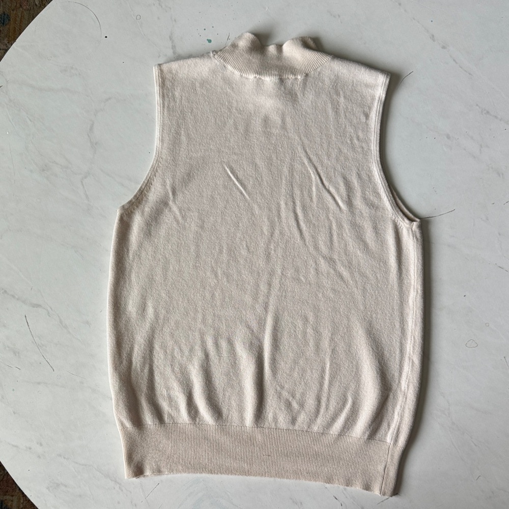 Skies Are Blue Ivory Sleeveless Top - Picture 6 of 8